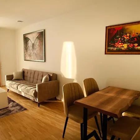 Boardinghotel Westarkaden Suites-3